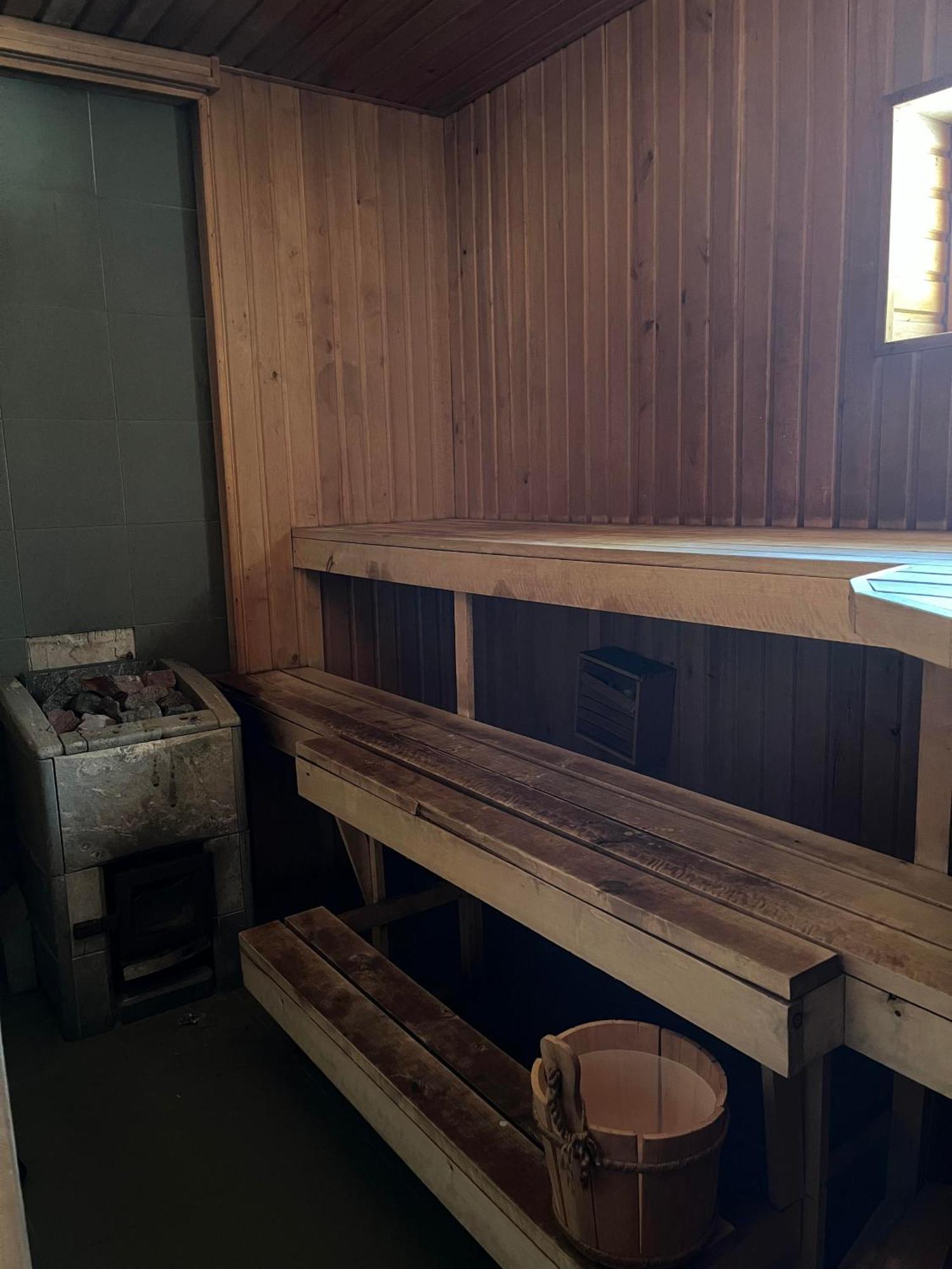Vabaduse Guesthouse Narva-Jõesuu Exteriör bild