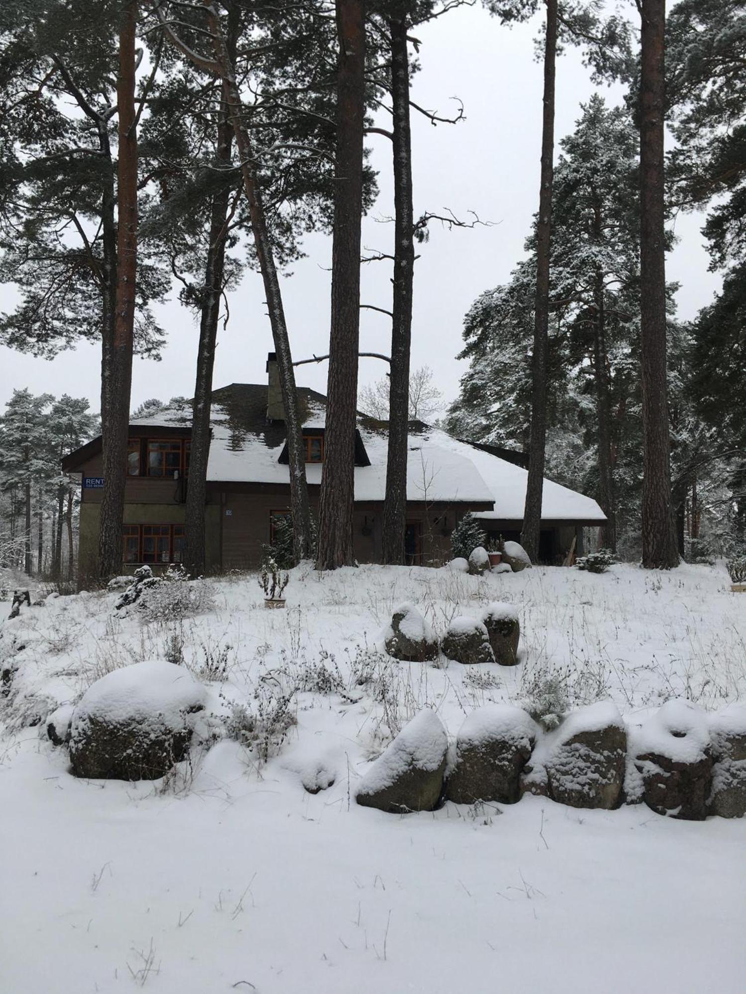 Vabaduse Guesthouse Narva-Jõesuu Exteriör bild